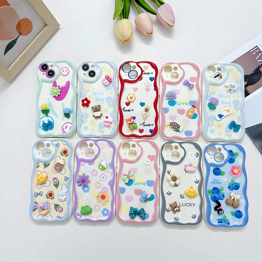 3D Cute Pet Flower and Toy Soft Cover With Random Heart Shape Bracelet - iPhone 14