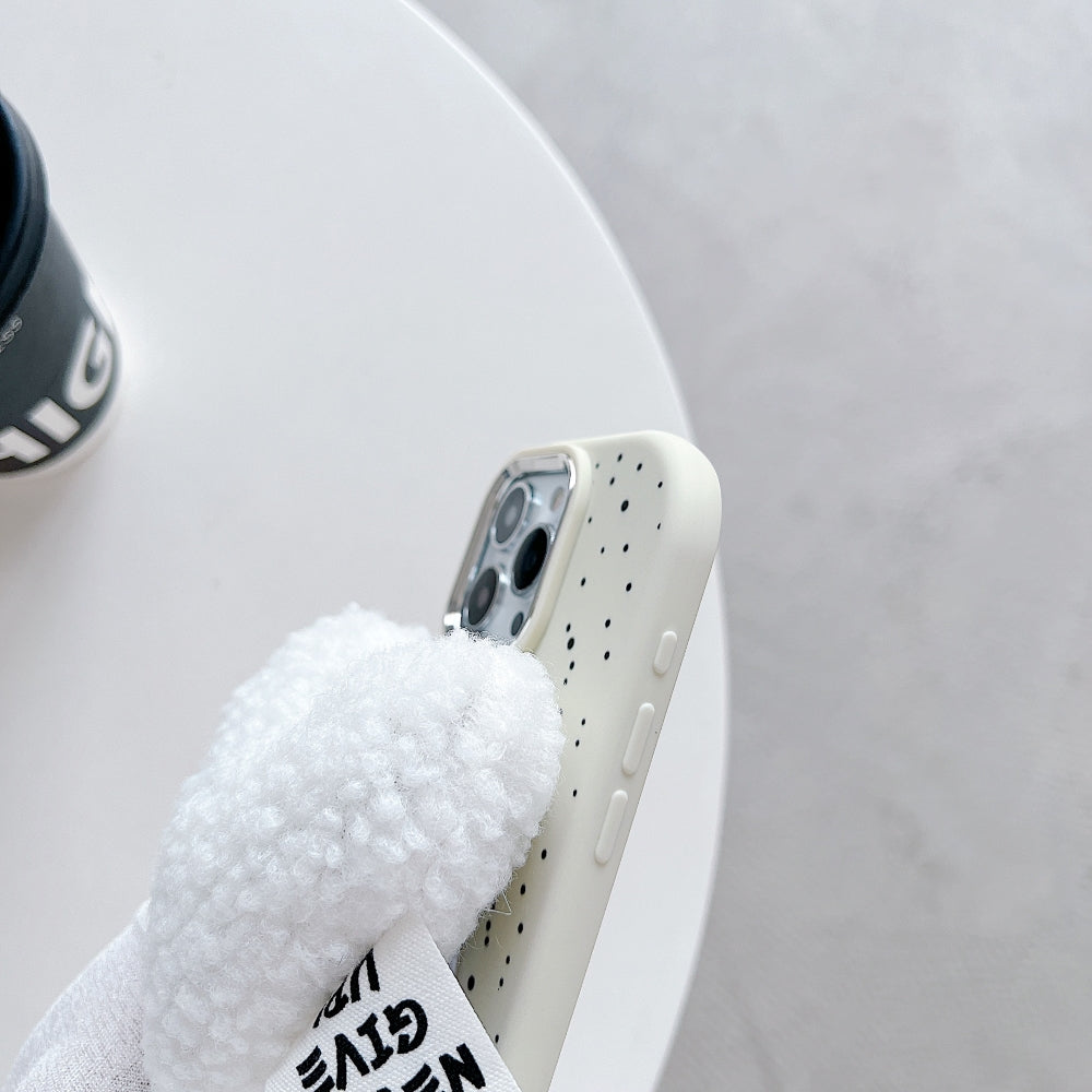 3D Love Warm Winter Phone Case - iPhone 12