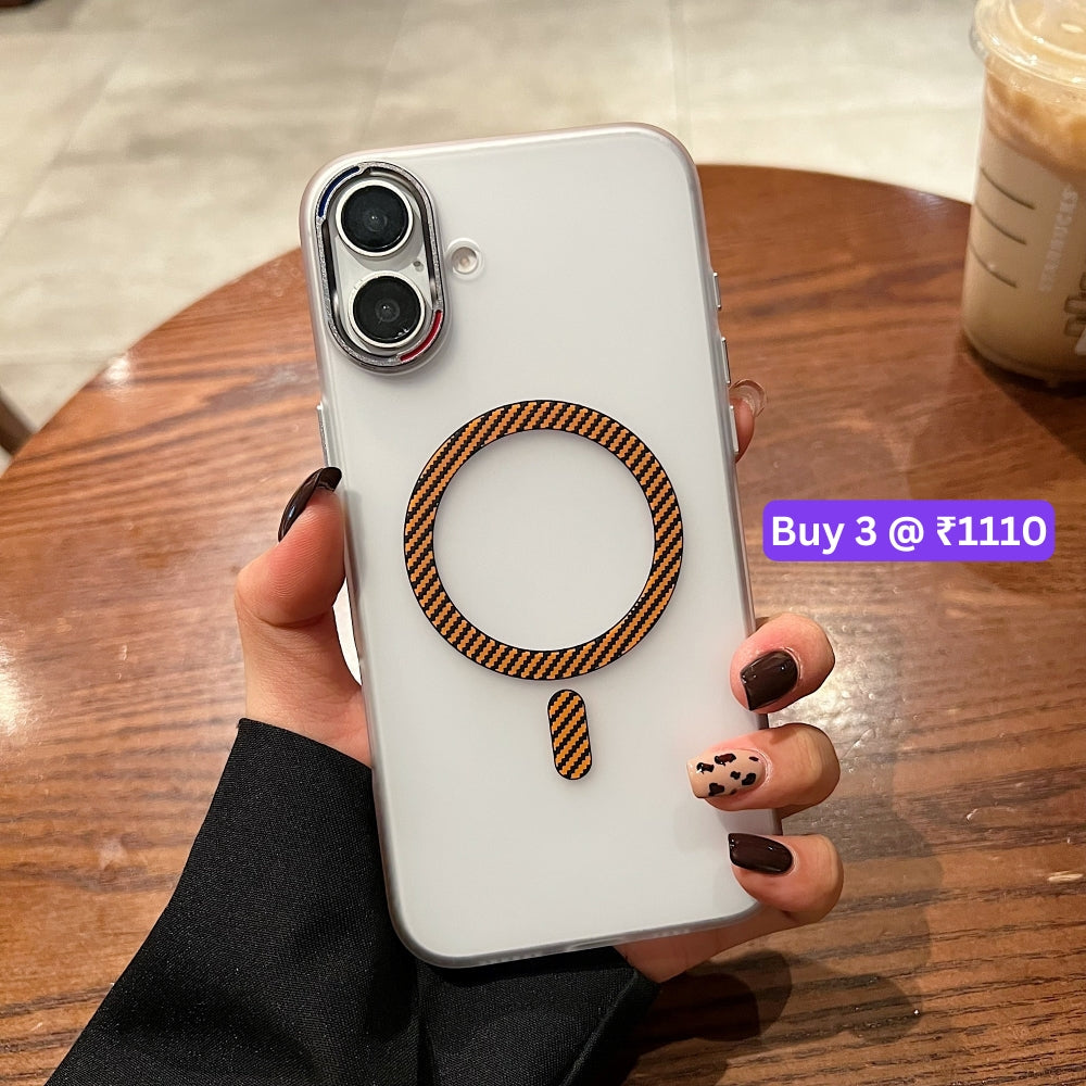 Carbon Fiber Pattern Built-in Magnetic Shockproof Phone Case - iPhone 16