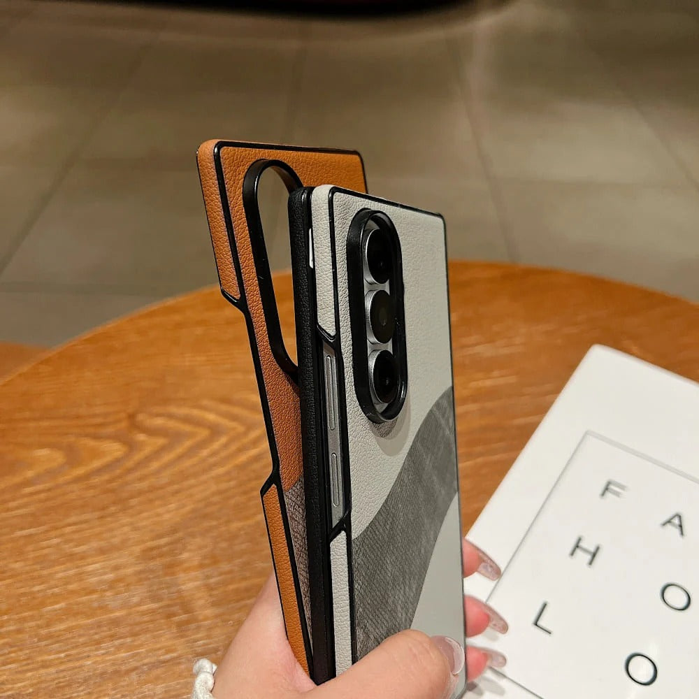 Fine Line Leather Wave Phone Case