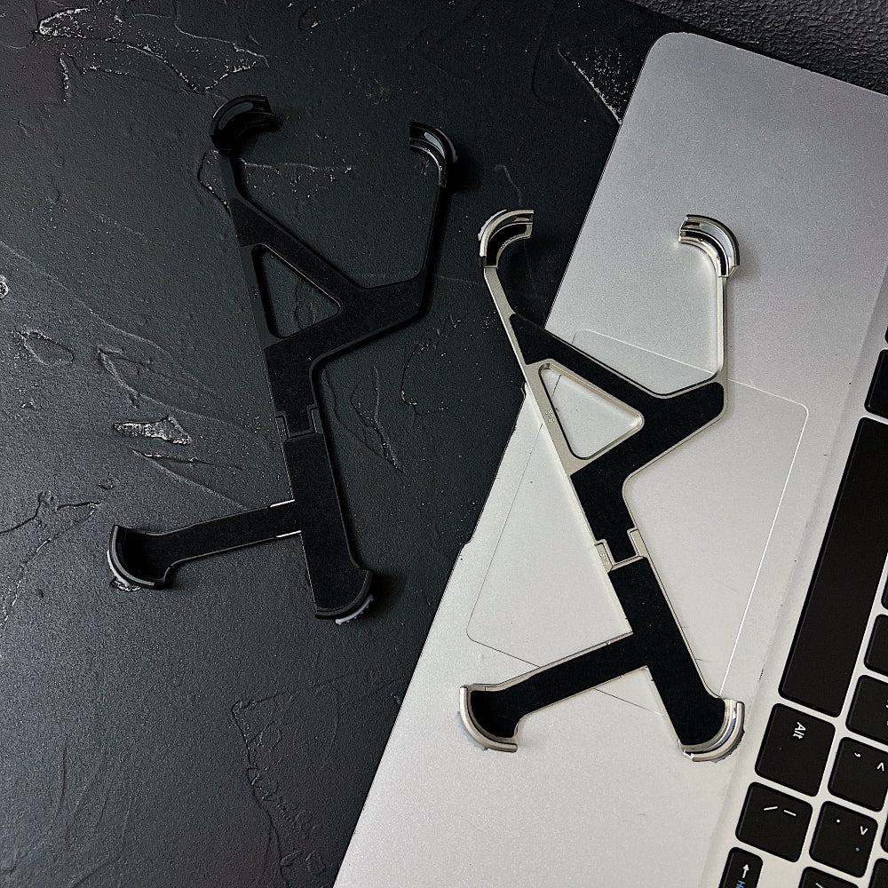 Geometric Metal Phone Case with Bracket Stand - iPhone 15 Pro Max