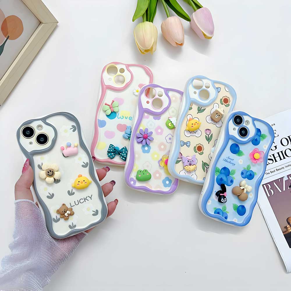 3D Cute Pet Flower and Toy Soft Cover With Random Heart Shape Bracelet - iPhone 13 Pro