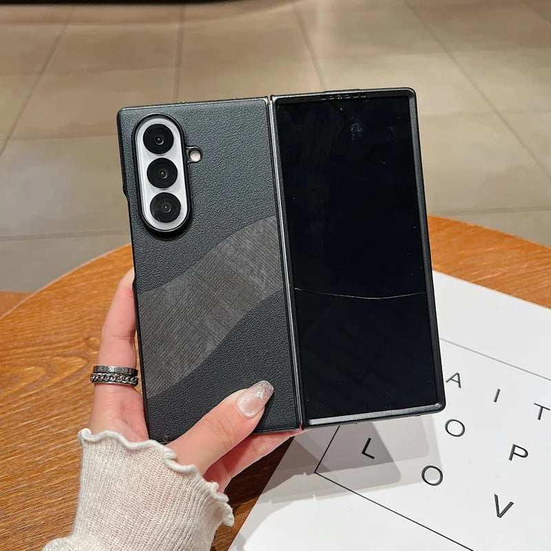 Fine Line Leather Wave Phone Case