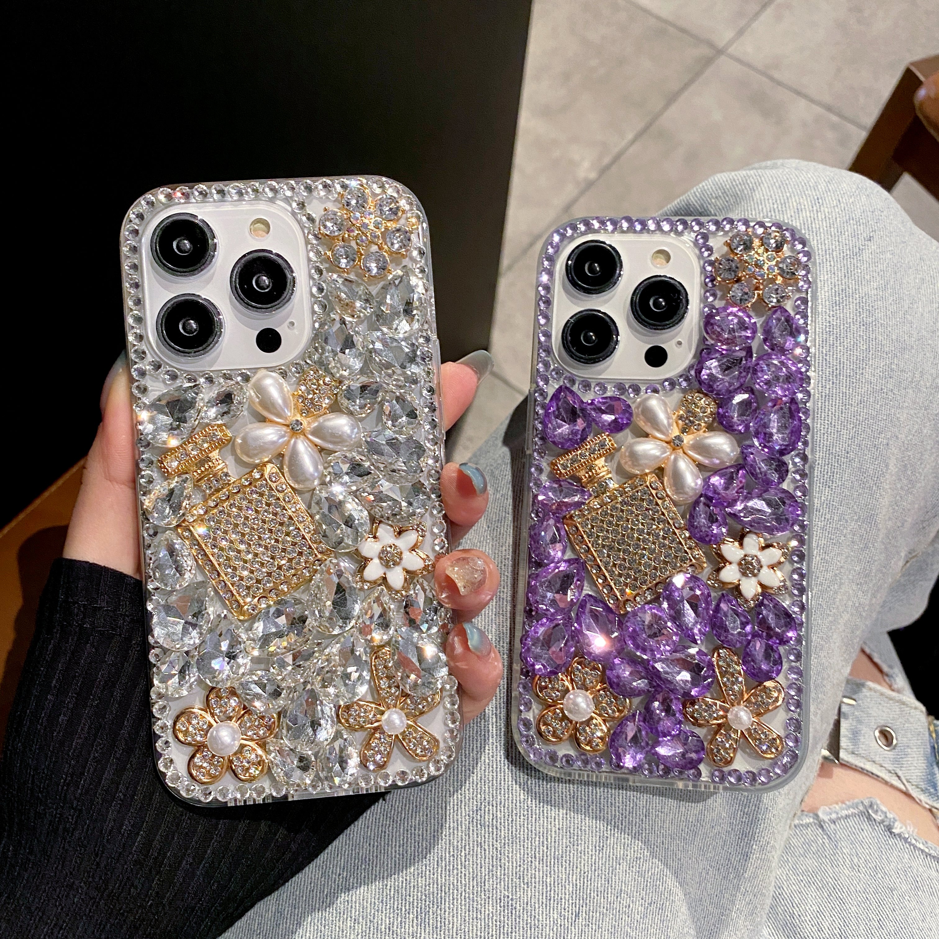 Handmade Crystal Pearl And Floral Plating Anti-fall Case - iPhone 15 Plus