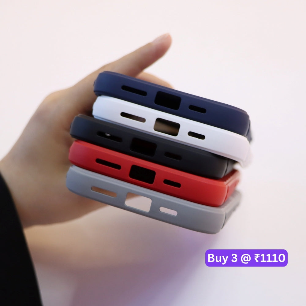 Matte Ripple Pattern Magsafe Silicone Phone Case with Stand - Samsung S25
