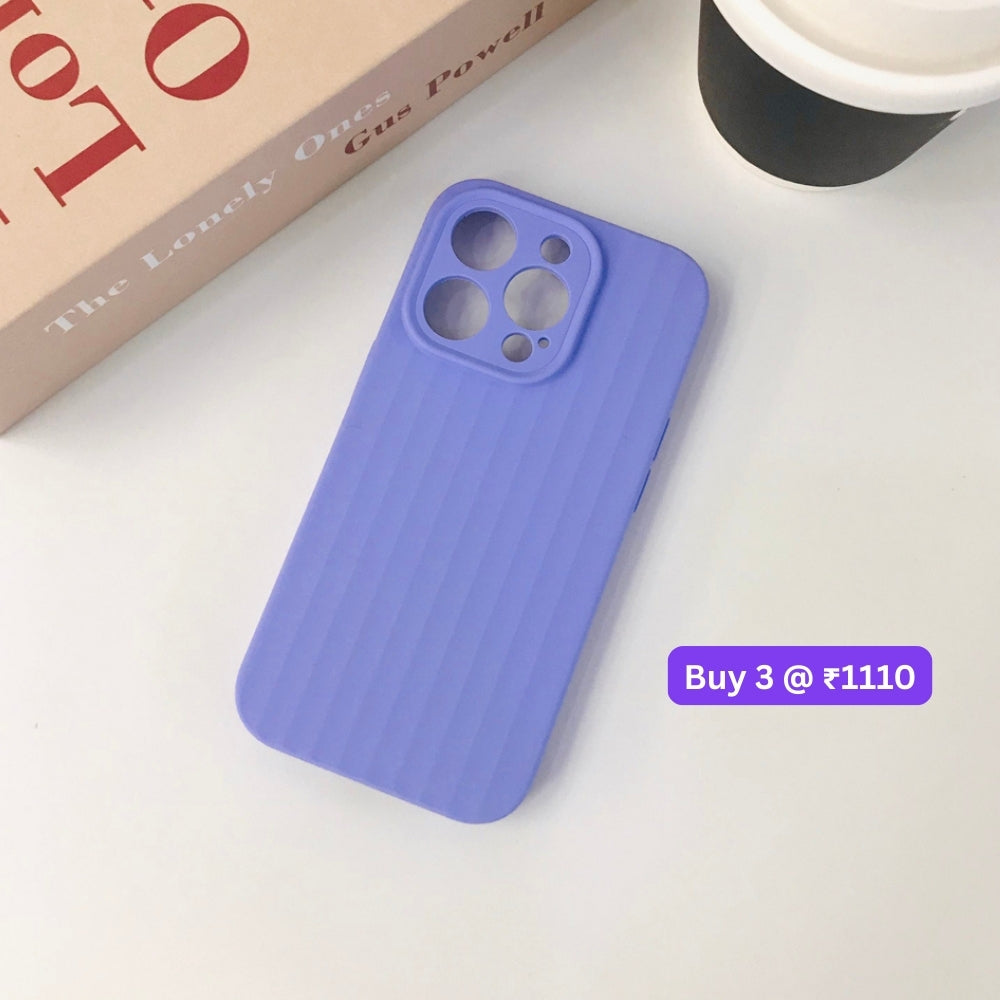 Premium Stripe Silicone Camera Protection Cover - iPhone 15 Plus
