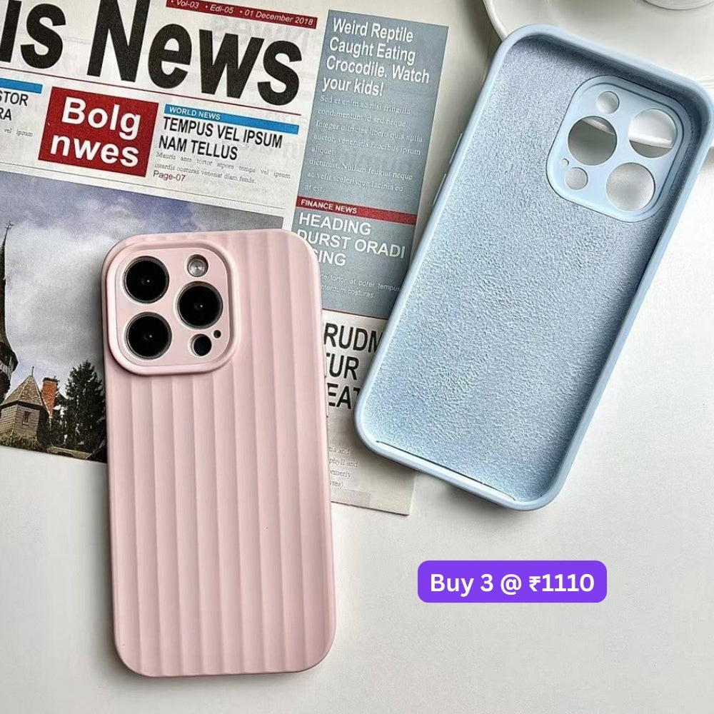 Premium Stripe Silicone Camera Protection Cover - iPhone 15 Plus