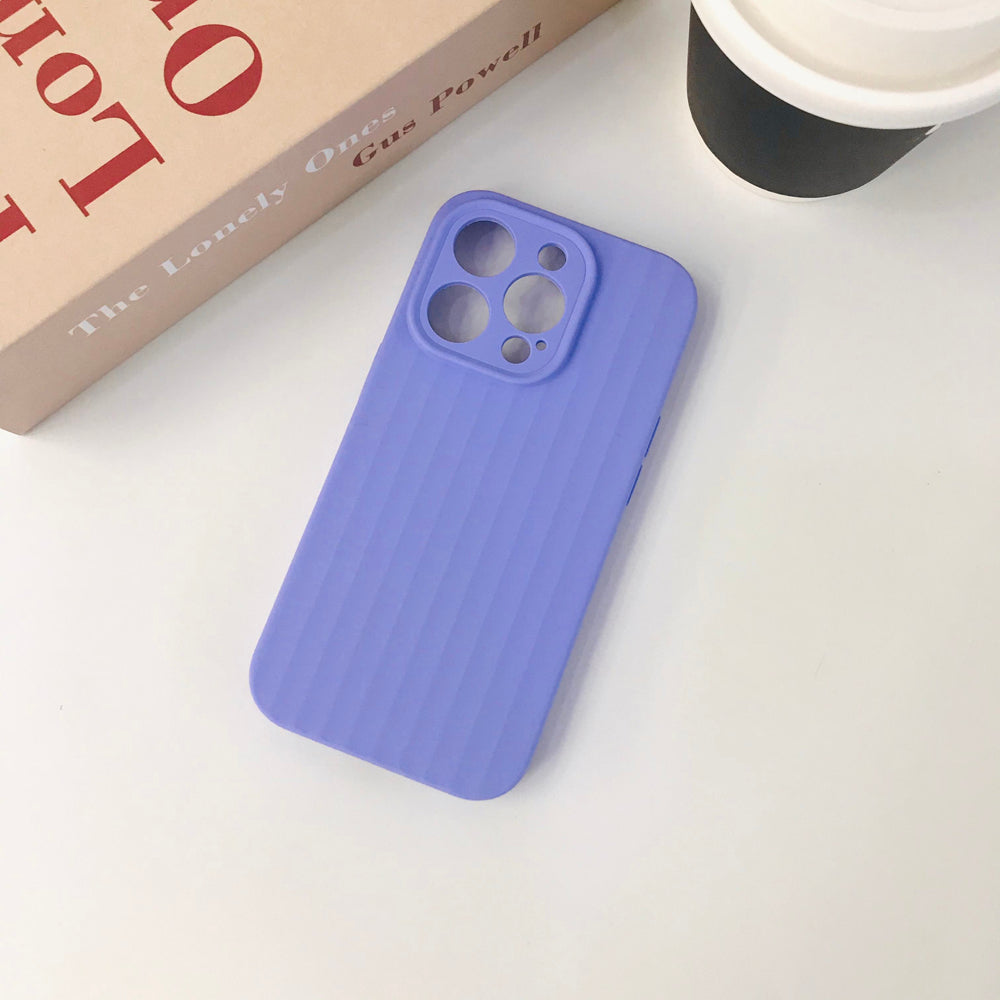 Premium Stripe Silicone Camera Protection Cover - iPhone 14 Plus